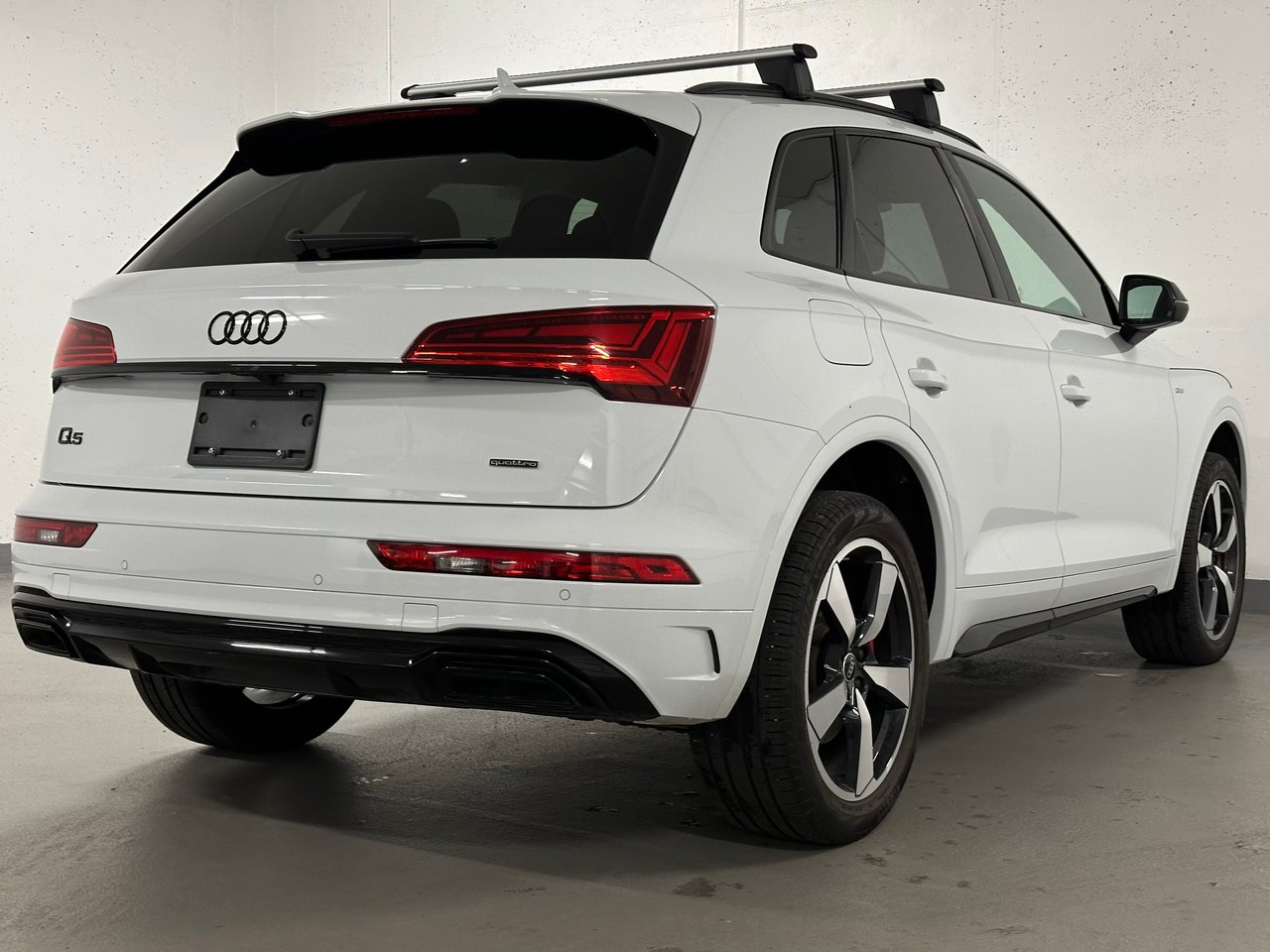 2025 Audi Q5 45 Progressiv, Vancouver, Cash