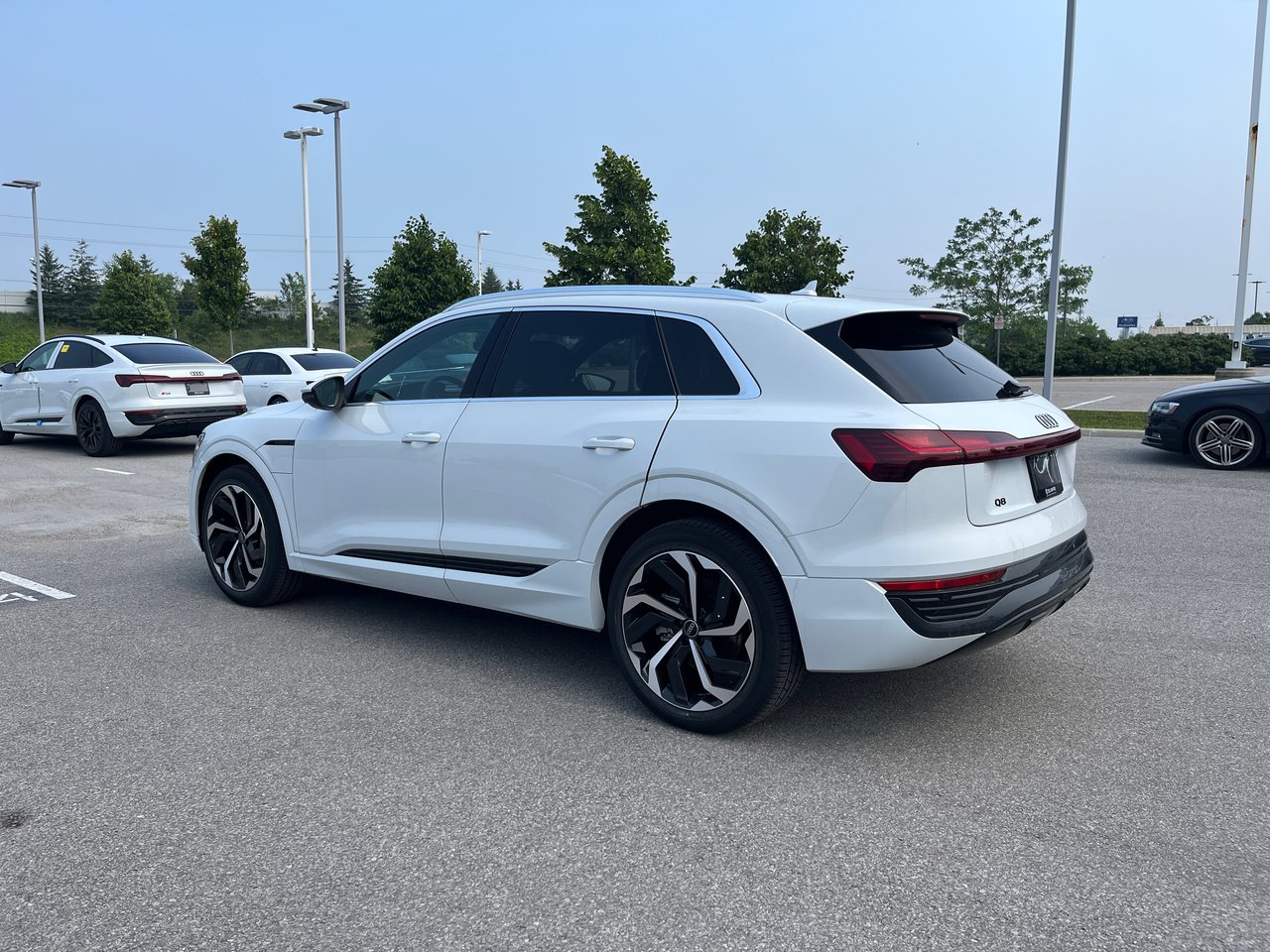 New 2024 Glacier White metallic / Pearl effect Audi Quattro image 4