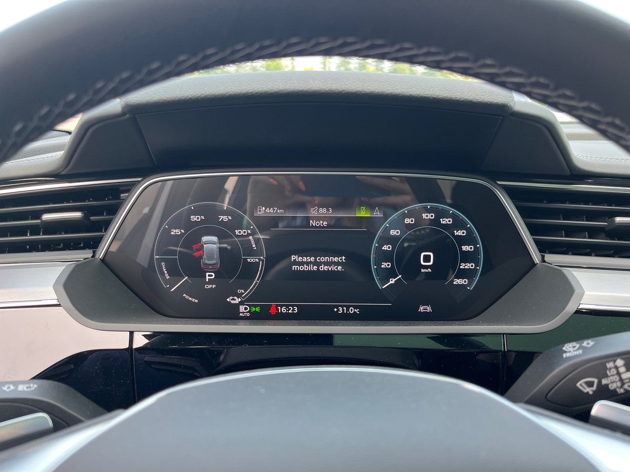 New 2024 Glacier White metallic / Pearl effect Audi Quattro image 20