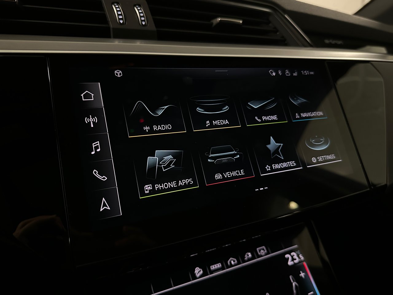 2024 Audi Q8 e-tron E-tron quattro, Vancouver, Cash