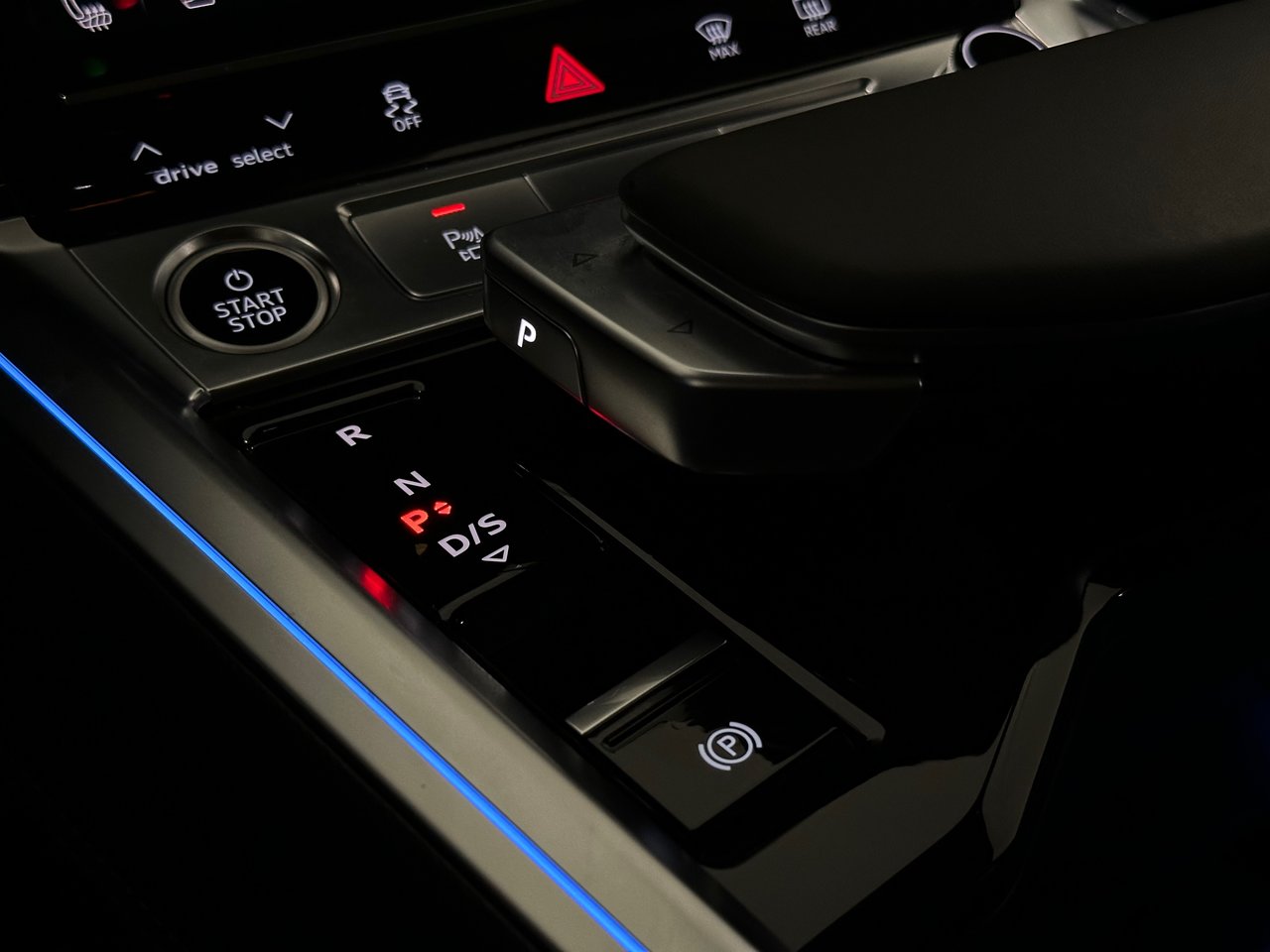2024 Audi Q8 e-tron Sportback quattro, Vancouver, Cash