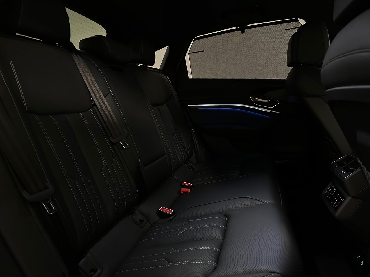 2024 Audi Q8 e-tron Sportback quattro, Vancouver, Cash