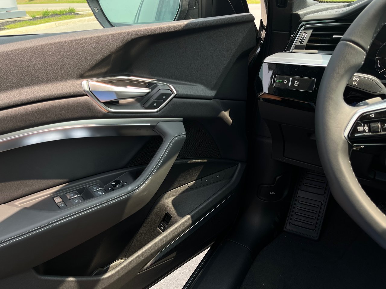 New 2024 Daytona Grey pearl Audi Quattro image 17