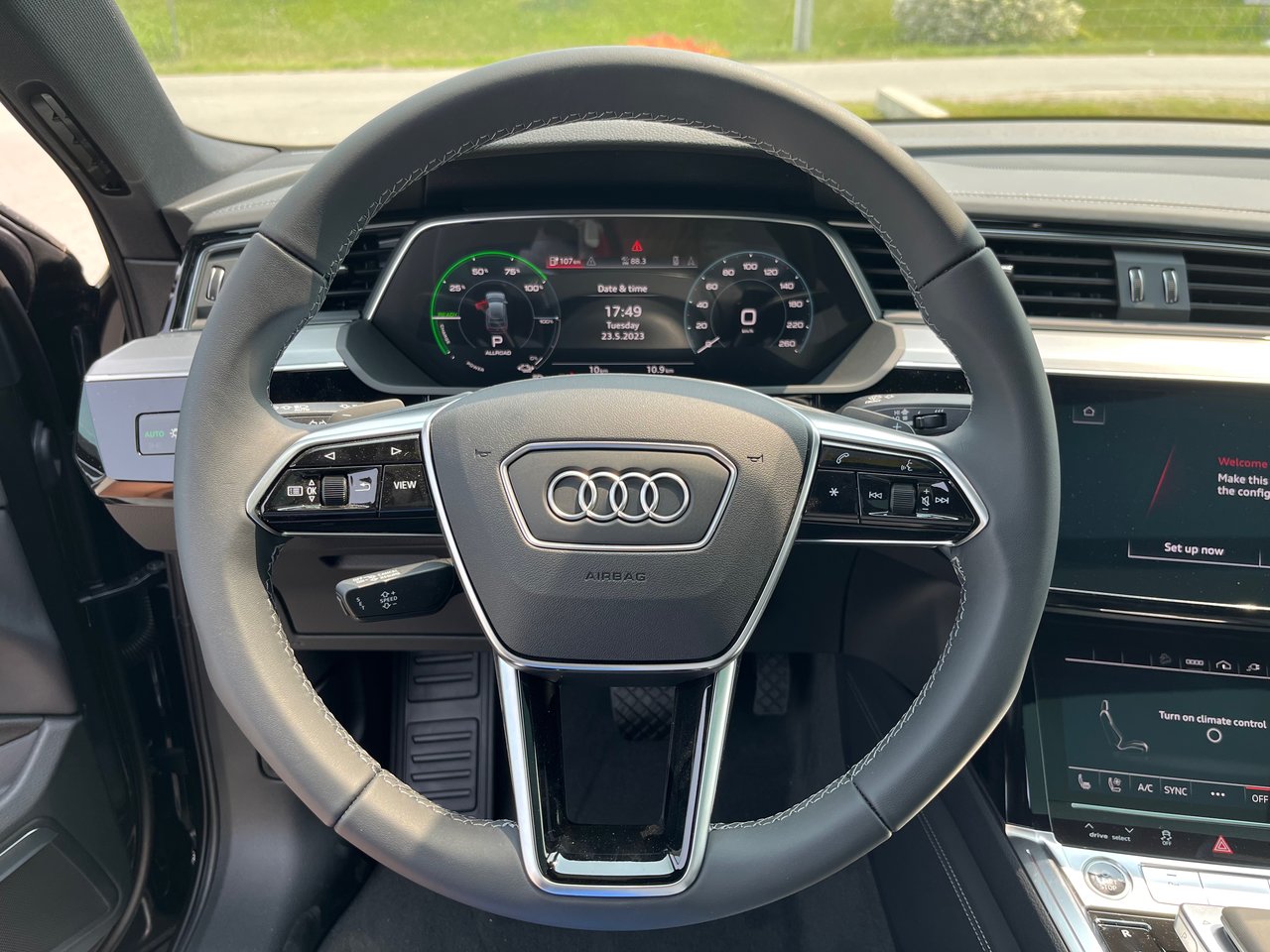 New 2024 Daytona Grey pearl Audi Quattro image 18