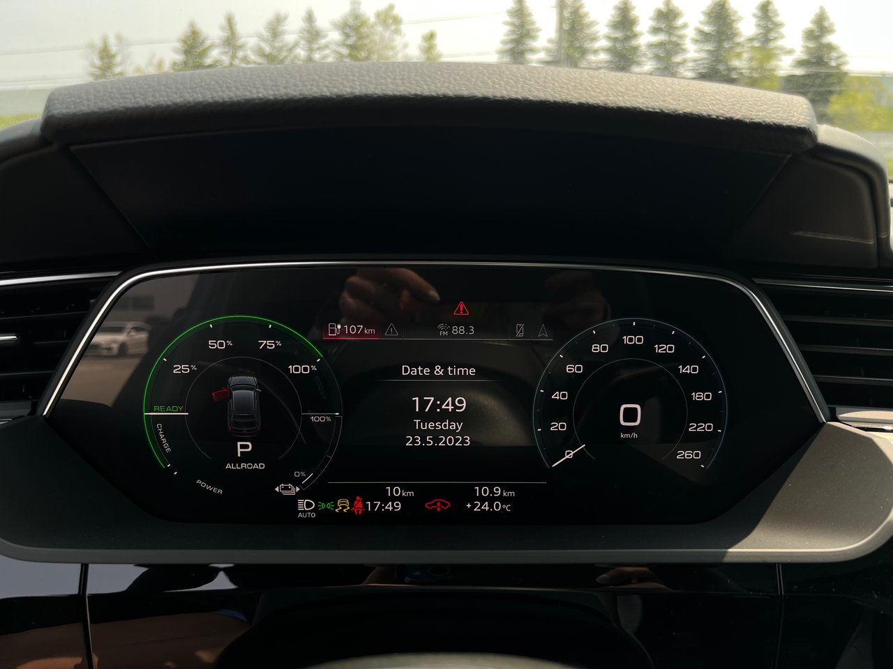 New 2024 Daytona Grey pearl Audi Quattro image 19