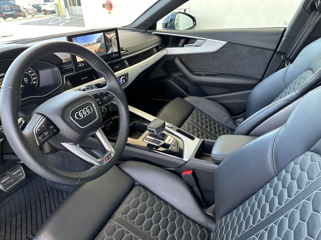 Used 2021 Black Audi  image 4