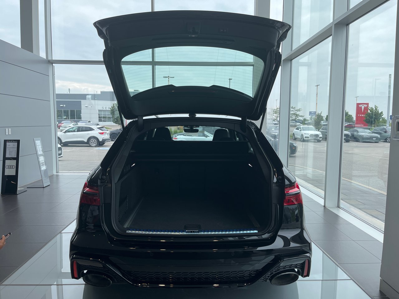 New 2023 Mythos black metallic Audi TFSI quattro image 9