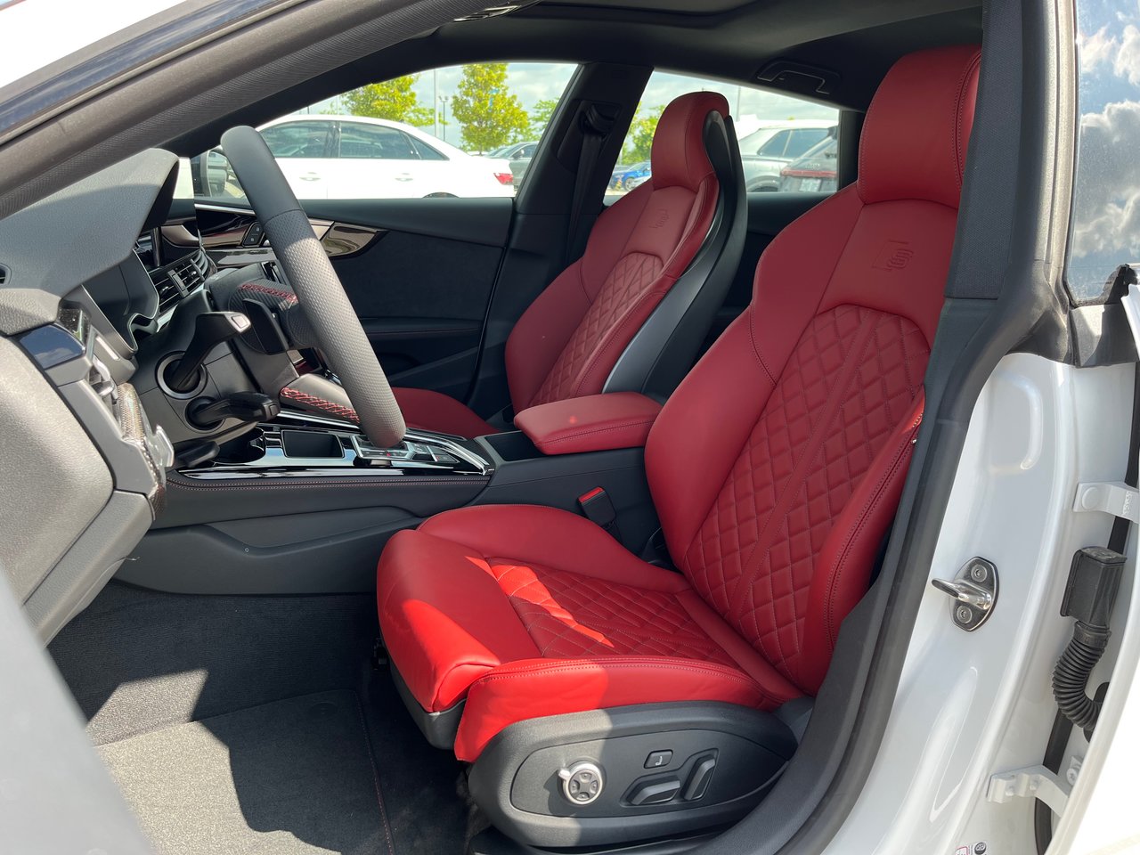 New 2023 Ibis white Audi Progressiv image 15