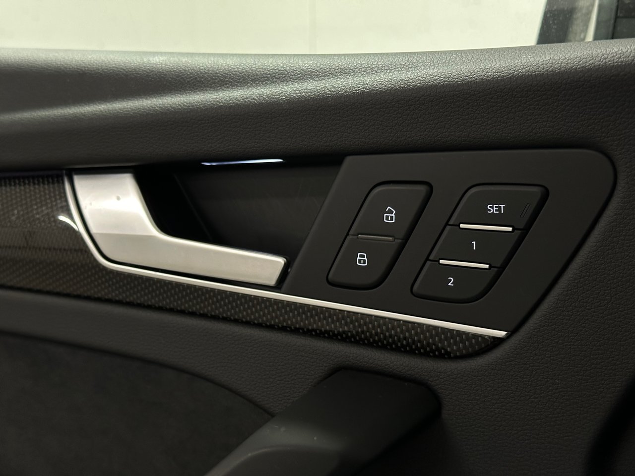 2024 Audi SQ5 3.0T Progressiv, Vancouver, Cash