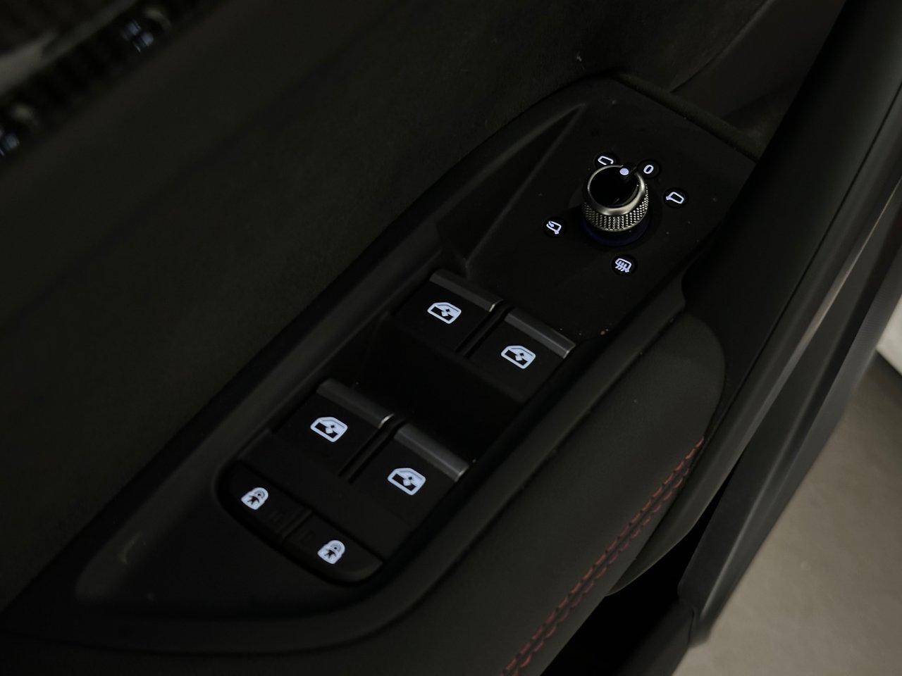 2024 Audi SQ5 3.0T Progressiv, Vancouver, Cash