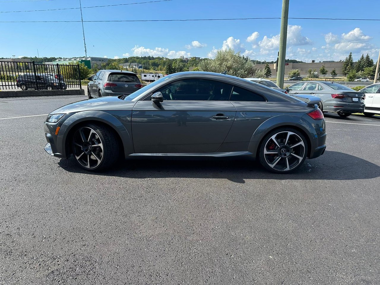 Used 2018 Daytona Grey Pearl Audi 2.5T quattro 7sp S tronic Cpe image 2