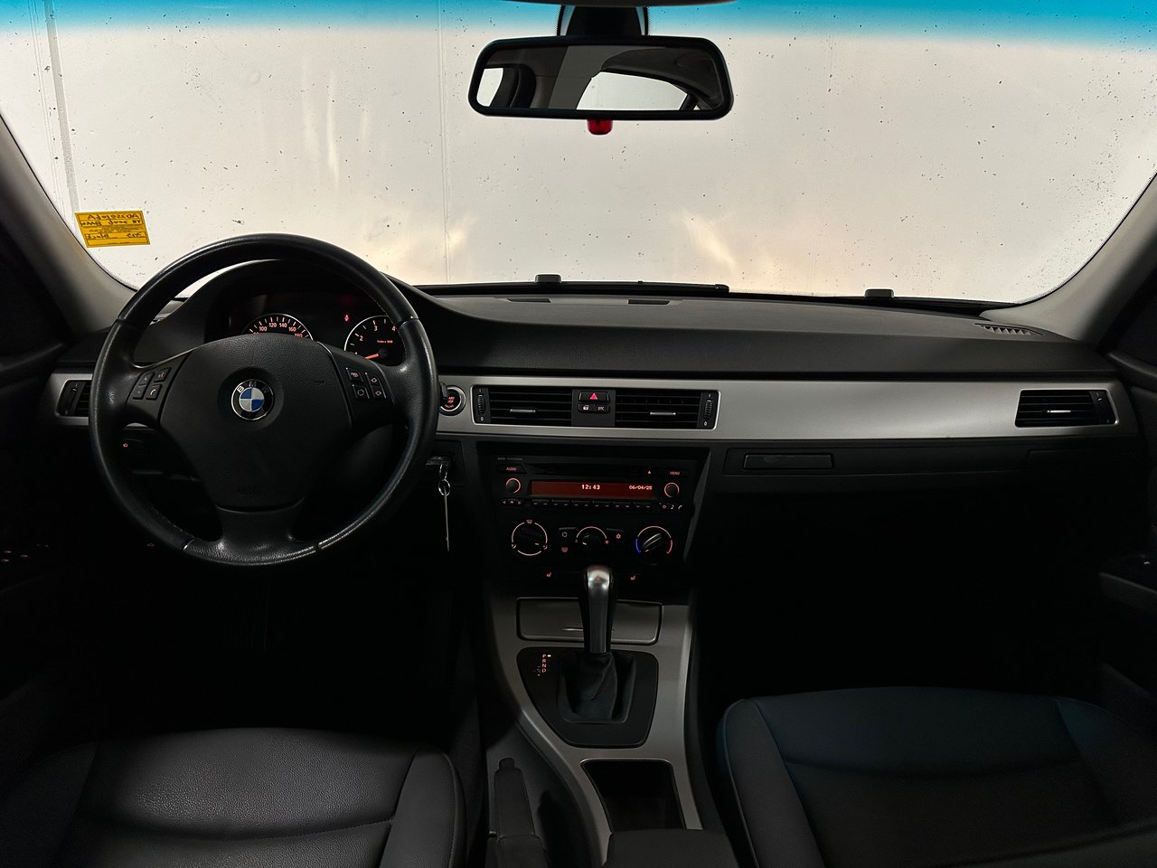 2006 BMW 323i Sedan, Vancouver, Cash