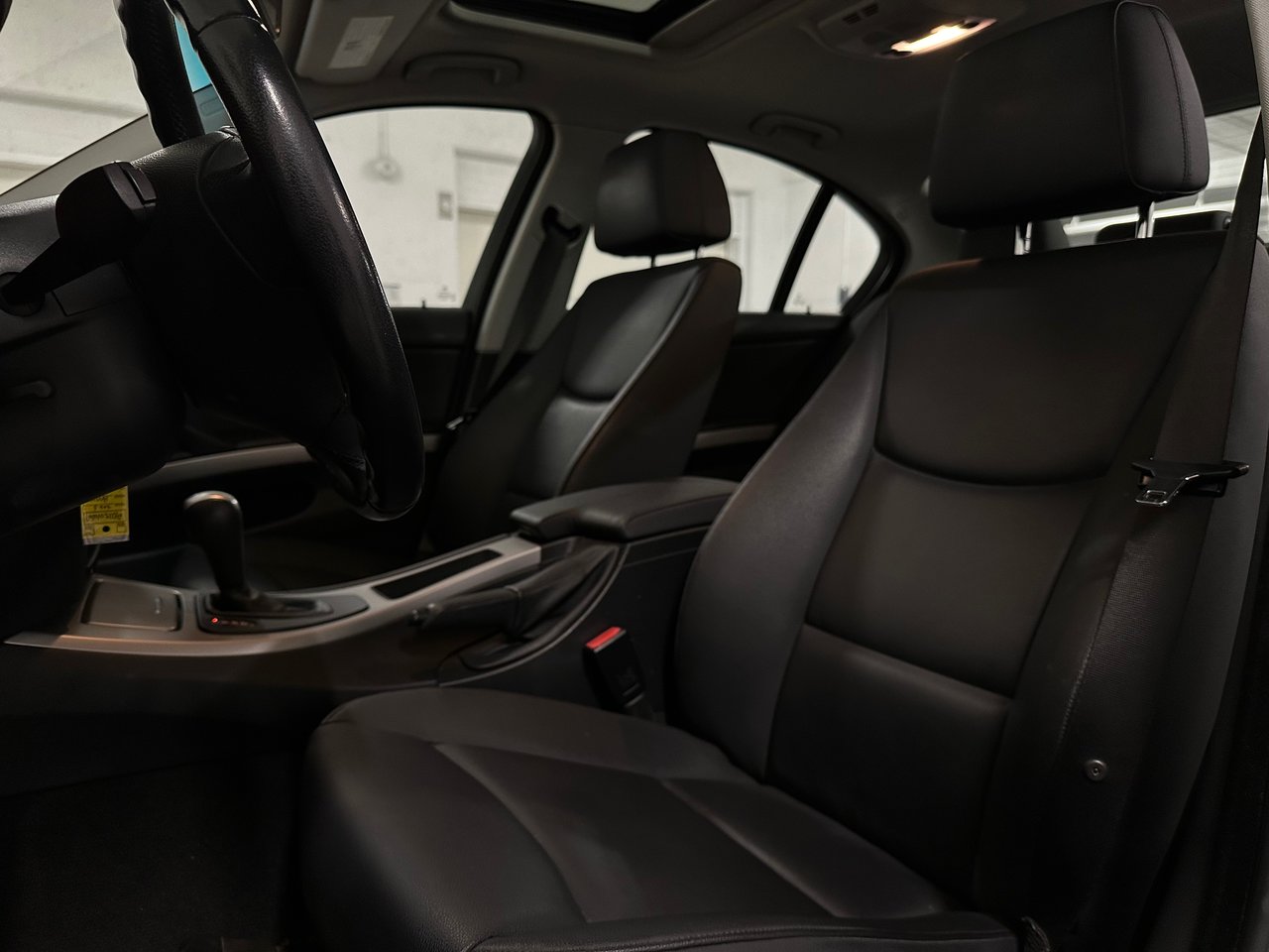2006 BMW 323i Sedan, Vancouver, Cash