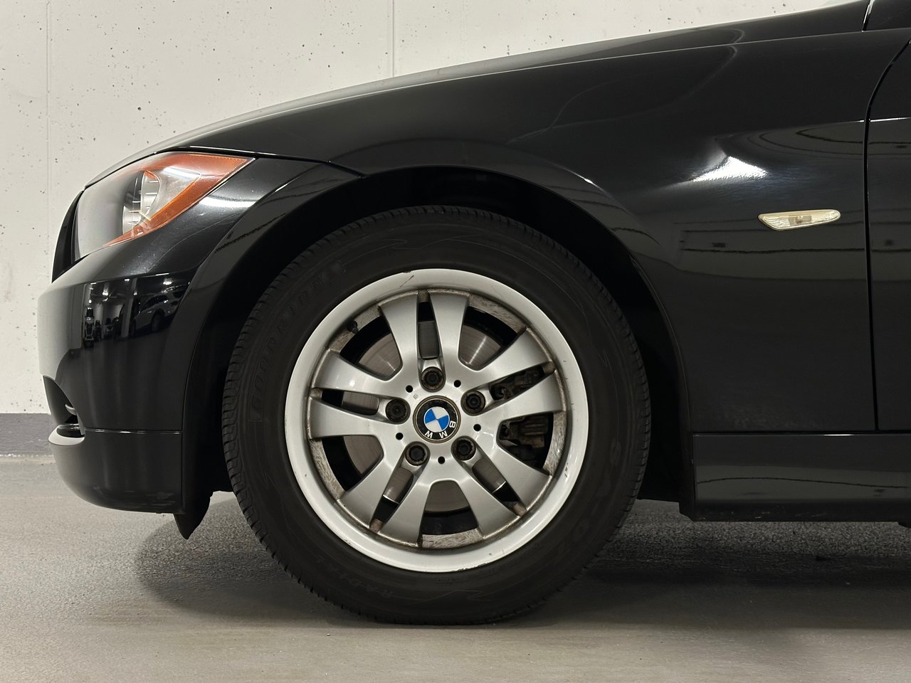 2006 BMW 323i Sedan, Vancouver, Cash