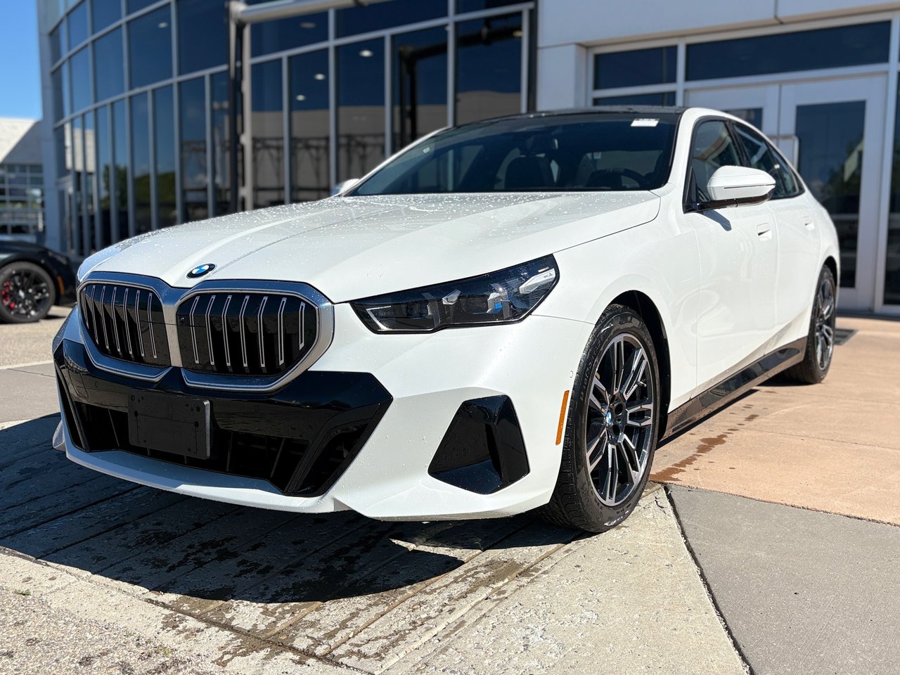 Mineral White Metallic 2026 BMW 5 Series Sedan All-Wheel Drive Automatic