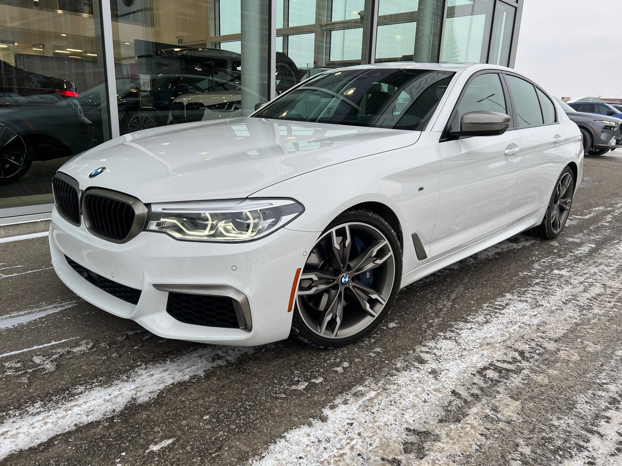 BMW 5 Series M550i xDrive Sedan AWD