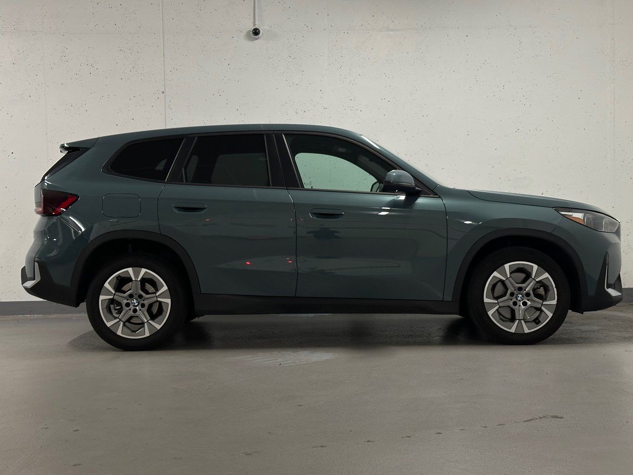 2023 BMW X1 xDrive28i, Vancouver, Cash
