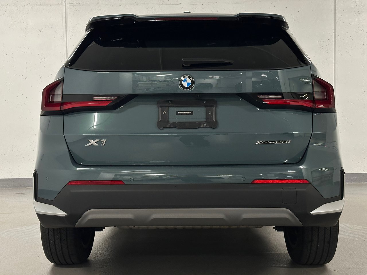 2023 BMW X1 xDrive28i, Vancouver, Cash