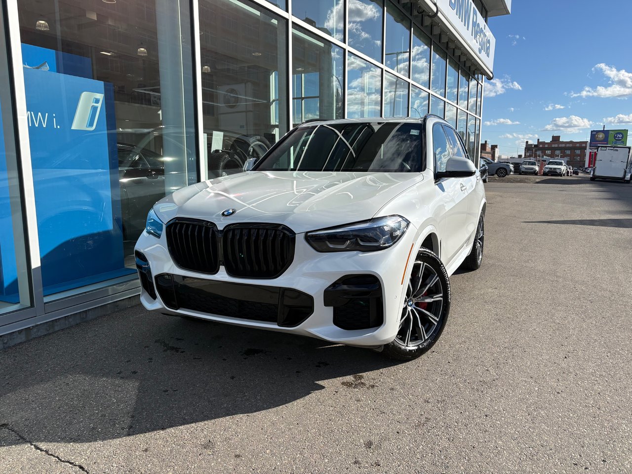 Mineral White Met 2022 BMW X5 SUV / Crossover All-Wheel Drive Automatic