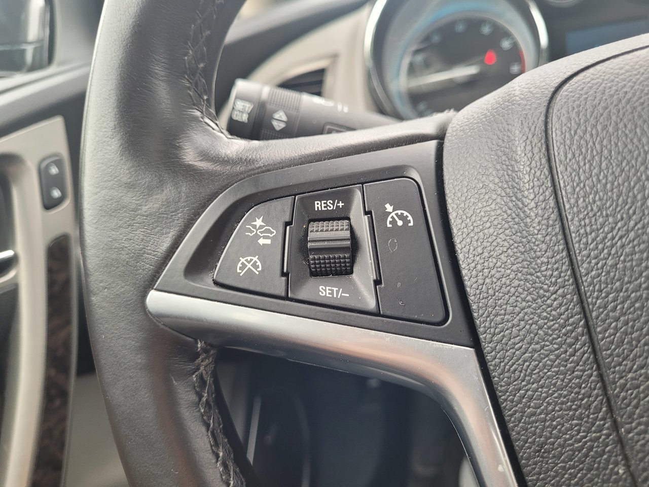 Used 2016 Mocha (MET) Buick Sport Touring image 17