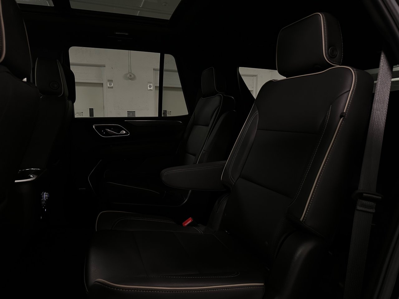 2023 GMC Yukon SLT, Vancouver, Cash