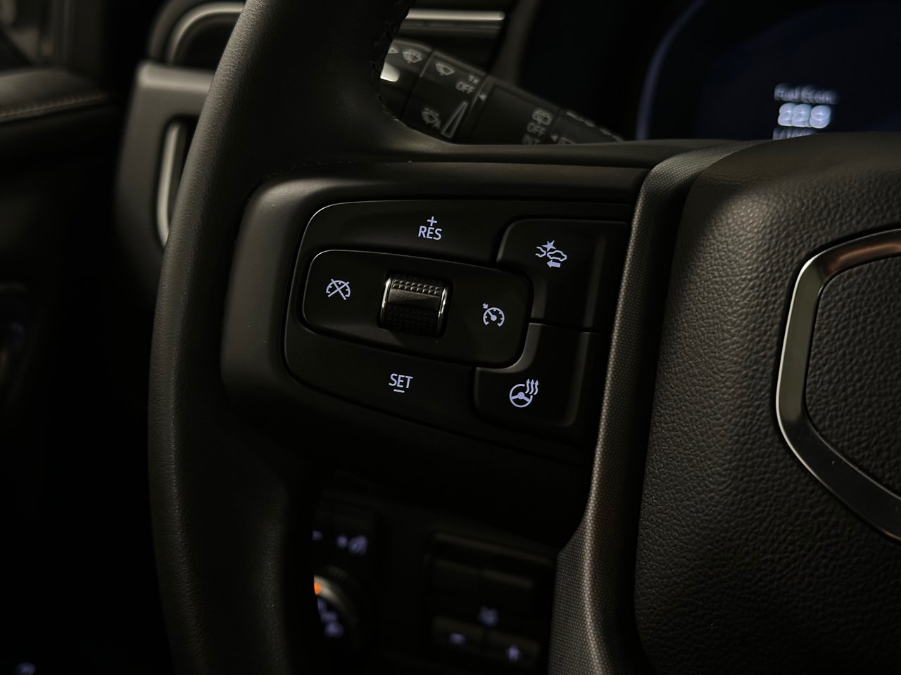 2023 GMC Yukon SLT, Vancouver, Cash
