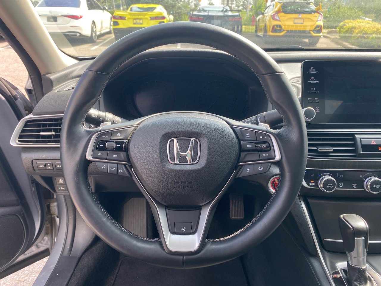 Used 2018 silver Honda Sedan 2.0T Touring 10AT image 8