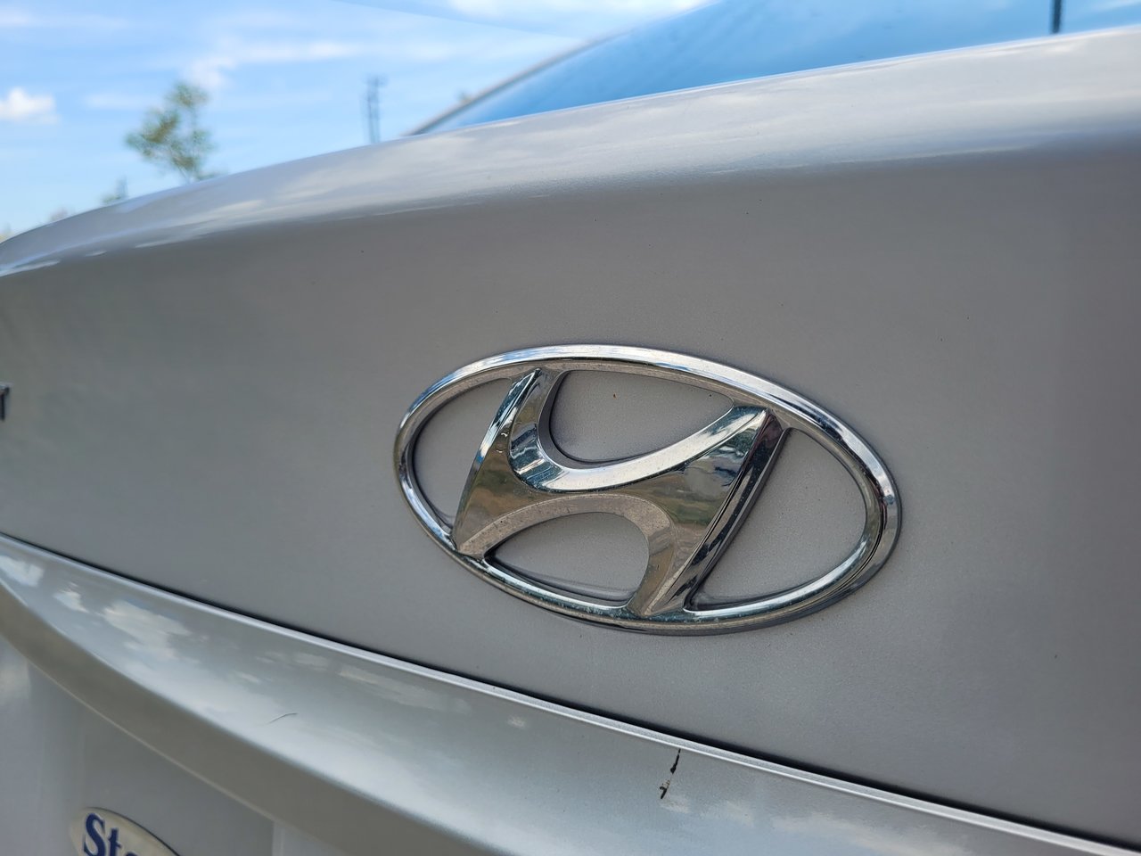 Used 2014 Ironman Silver Met Hyundai GL image 22