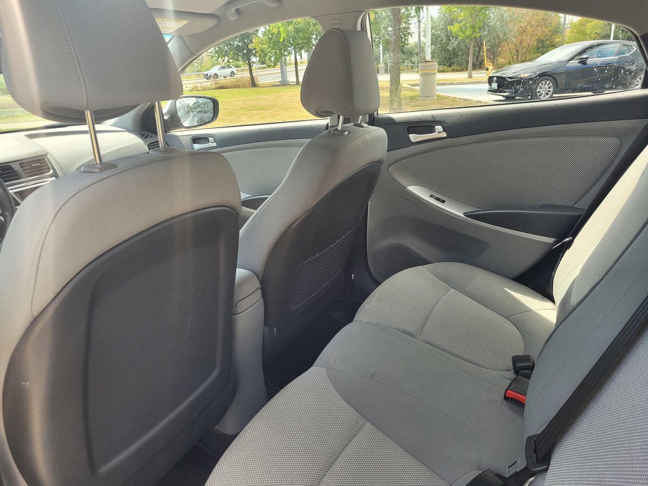 Used 2014 Ironman Silver Met Hyundai GL image 10