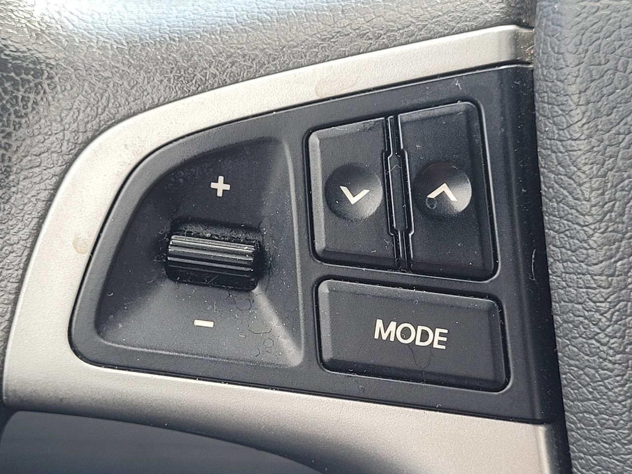 Used 2014 Ironman Silver Met Hyundai GL image 17