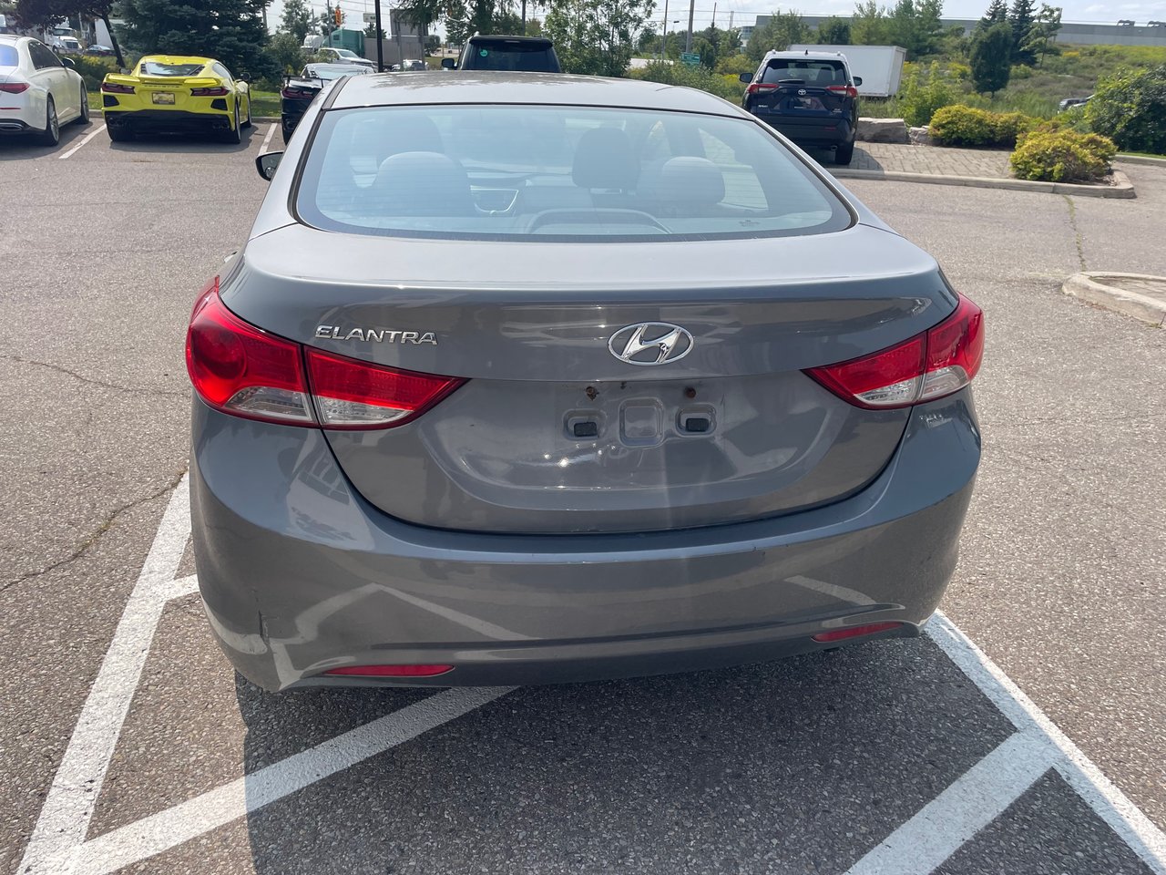 Used 2011 SILVER Hyundai GLS at image 4