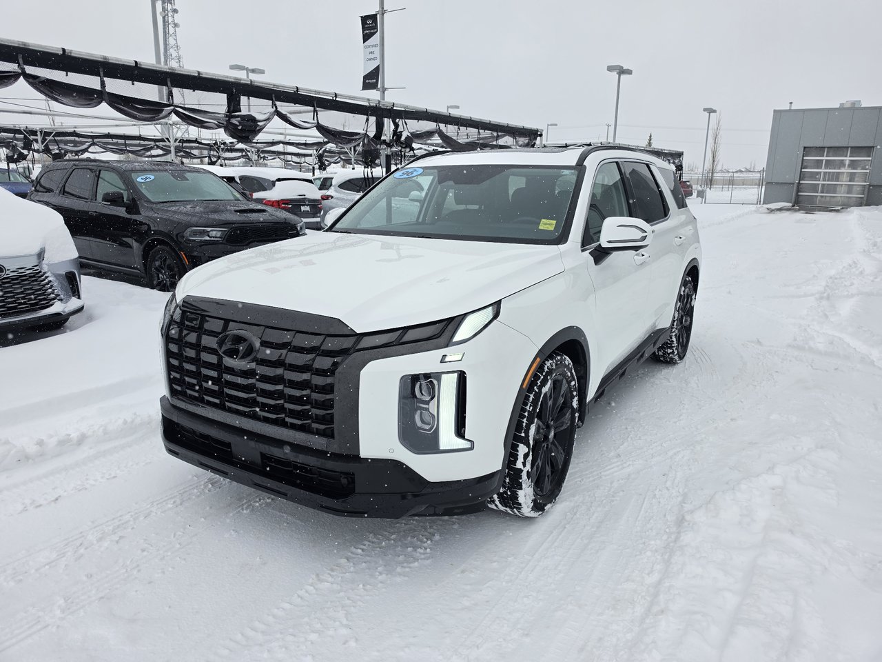 2024 Hyundai Palisade Urban AWD with 7 Passenger Seating