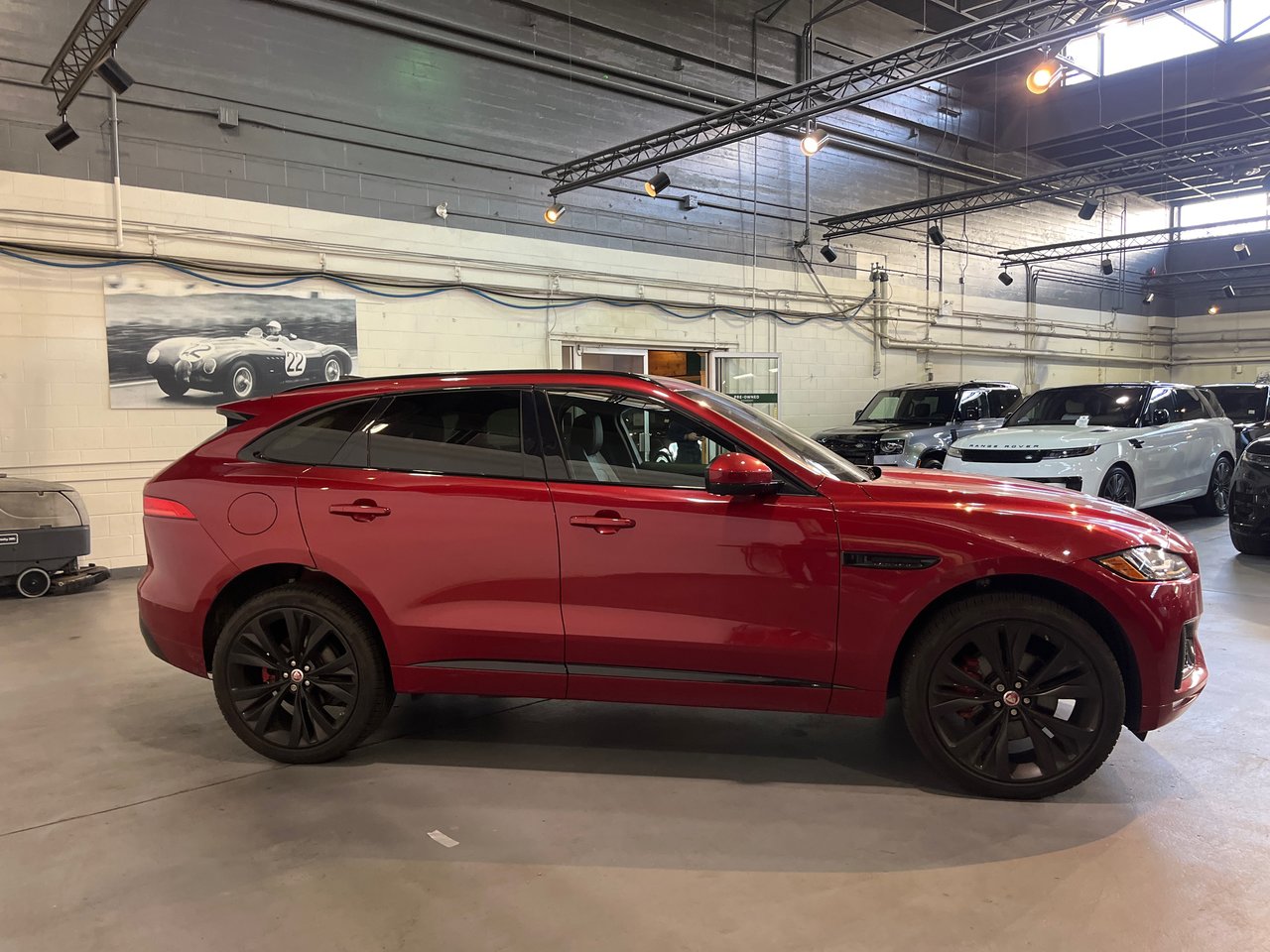 Used 2020 Firenze Red Jaguar S AWD image 8