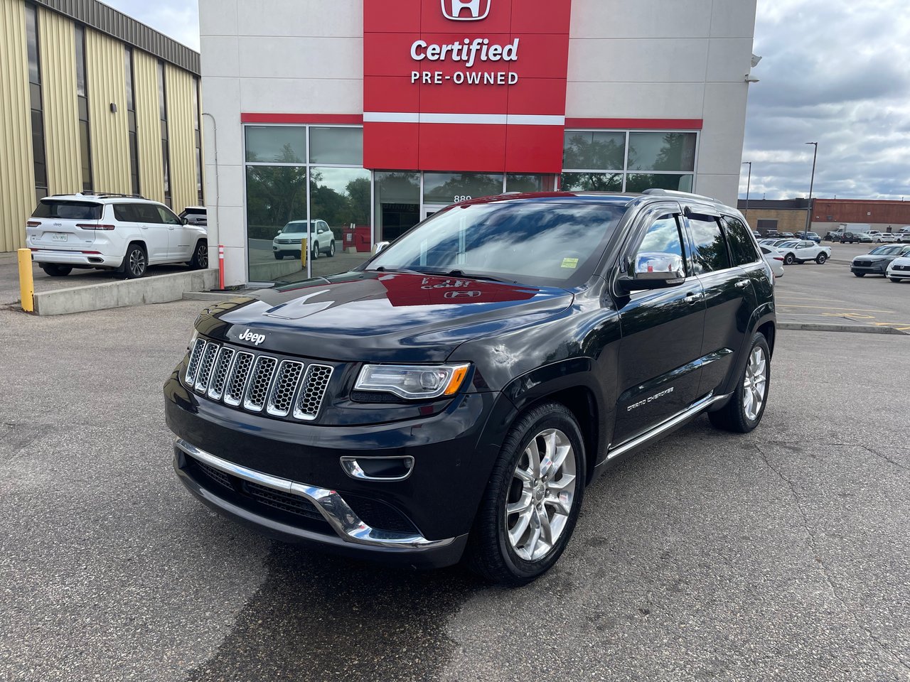  2015 Jeep Grand Cherokee Summit 4WD   