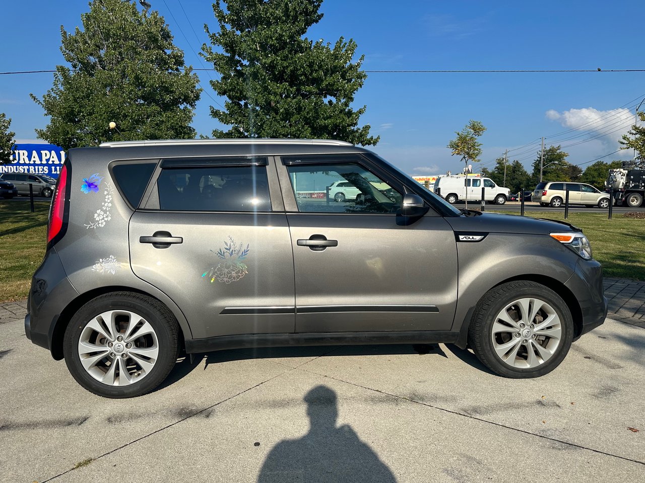 Used 2016 GREY Kia EX image 9