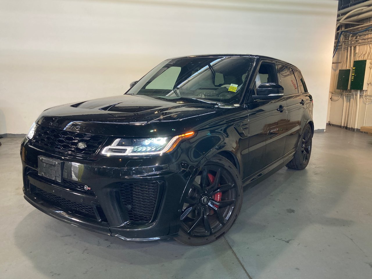 2019 Land Rover Range Rover Sport V8 Supercharged SVR