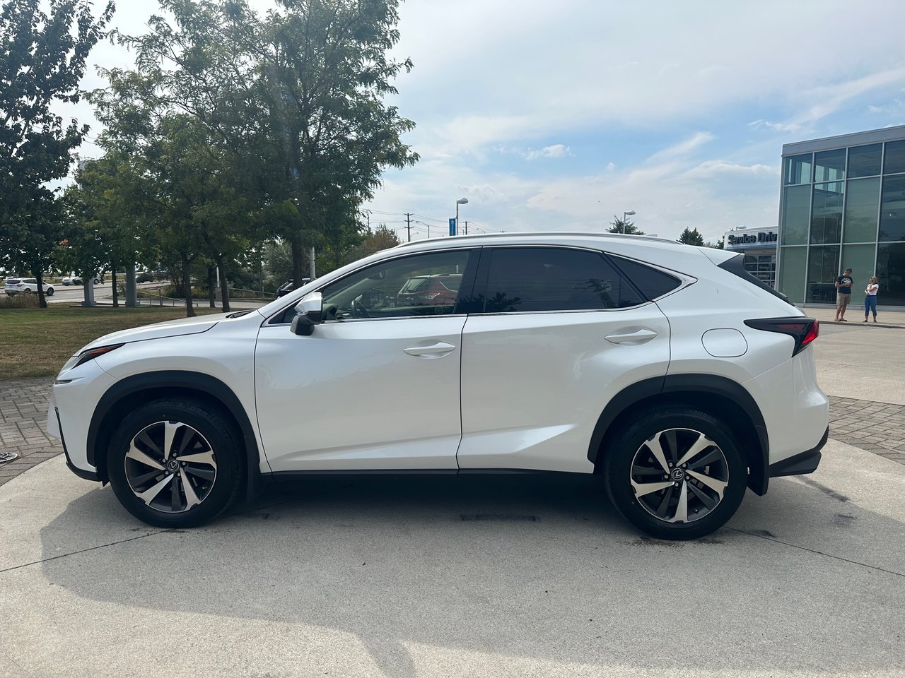 Used 2019 White Lexus NX 300 image 4