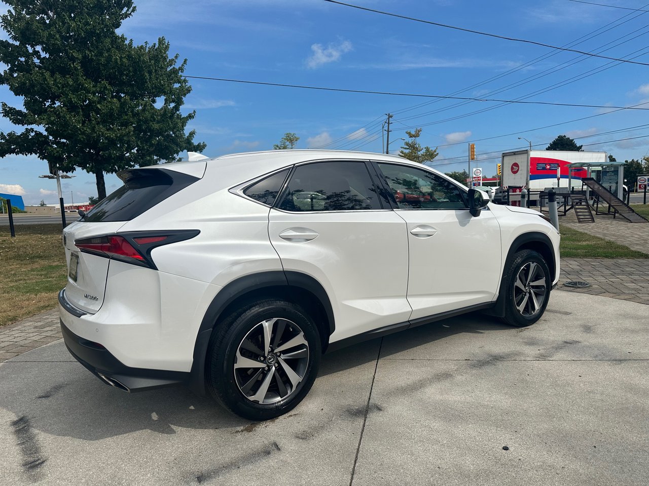 Used 2019 White Lexus NX 300 image 9