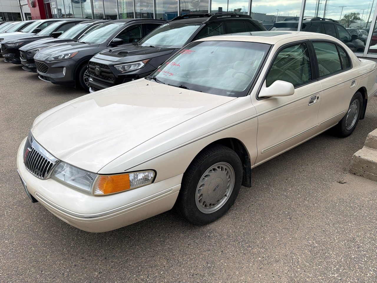 Brown (Beige) 1997 Lincoln Continental FWD Sedan Front-Wheel Drive Automatic