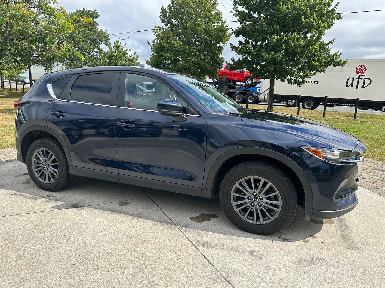 Used 2019 Blue Mazda GX image 10