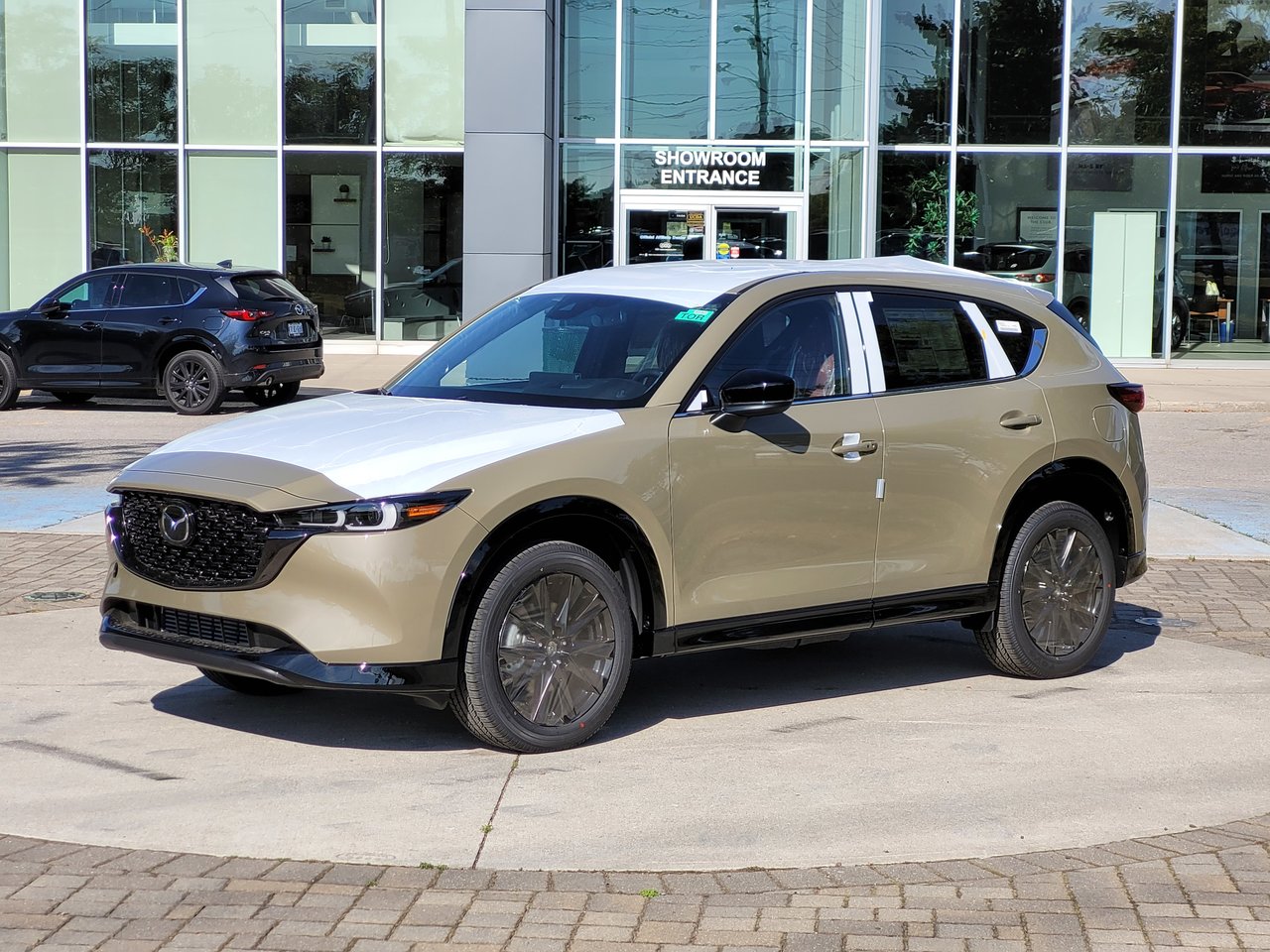 New 2024 Zircon Sand Metallic Mazda Suna image 2