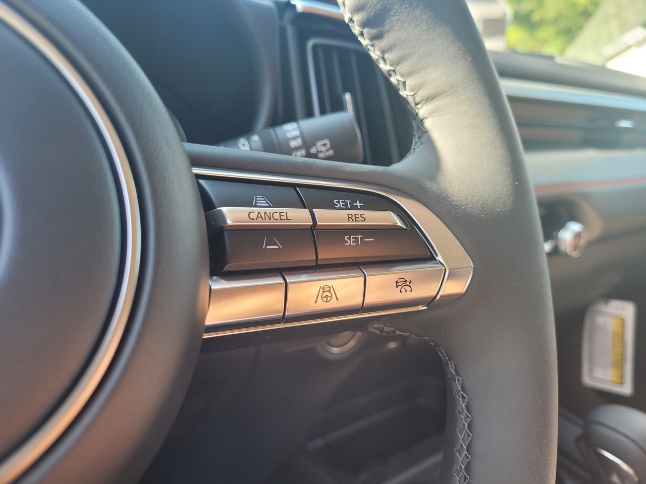 New 2024 Polymetal Grey Metallic Mazda MERIDIAN image 15