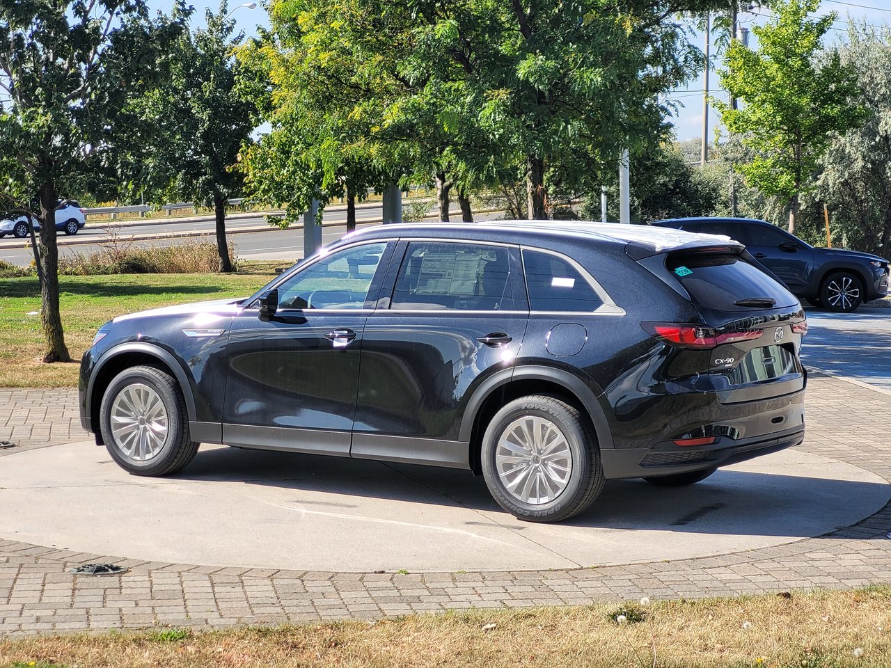New 2024 Jet Black Mica Mazda GS-L image 4