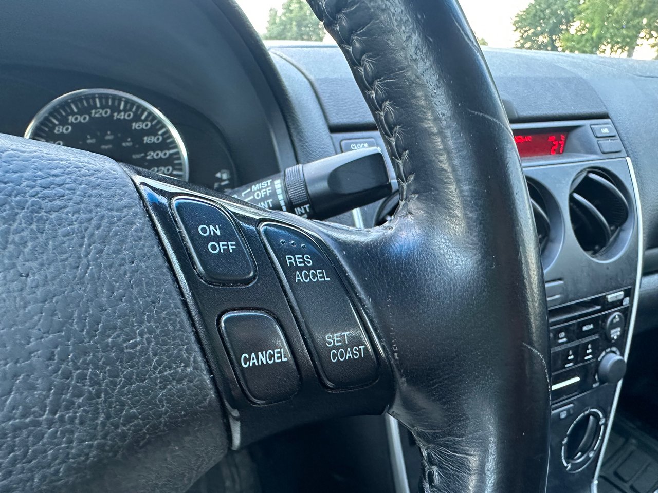 Used 2006  Mazda GS image 18
