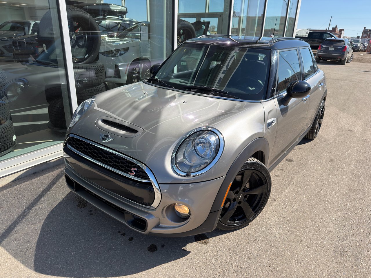 2017 MINI Cooper S 4-Door Hatchback FWD