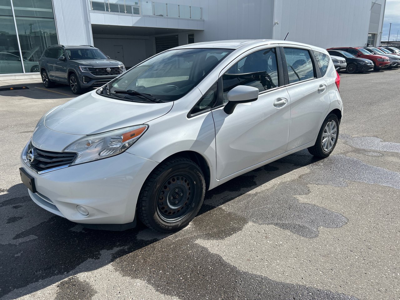 White 2015 Nissan Versa Note S Hatchback Front-Wheel Drive Automatic
