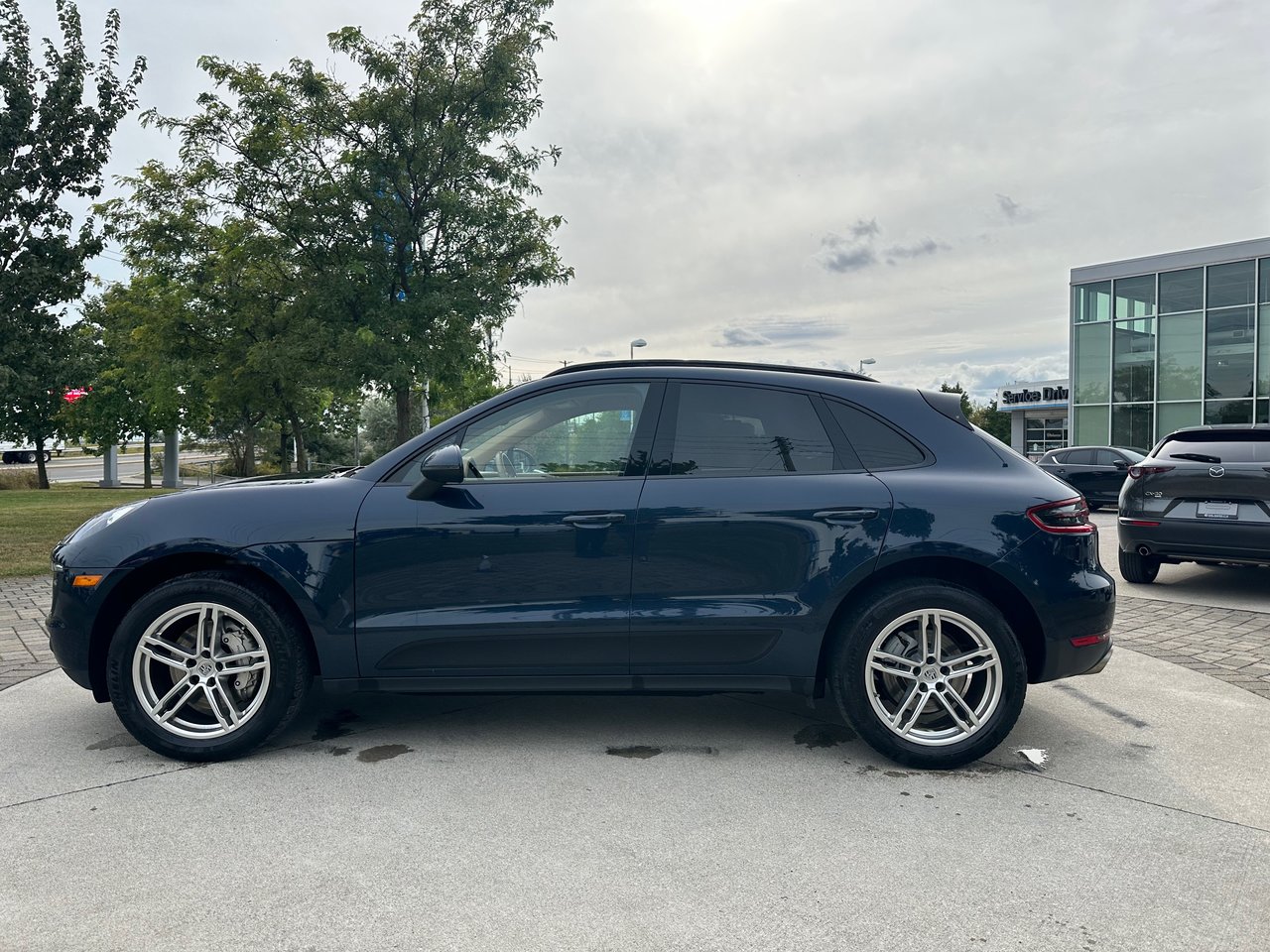 Used 2016  Porsche S image 4
