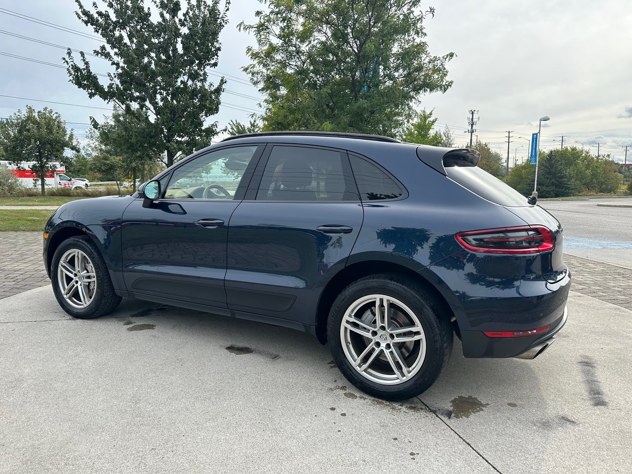 Used 2016  Porsche S image 5