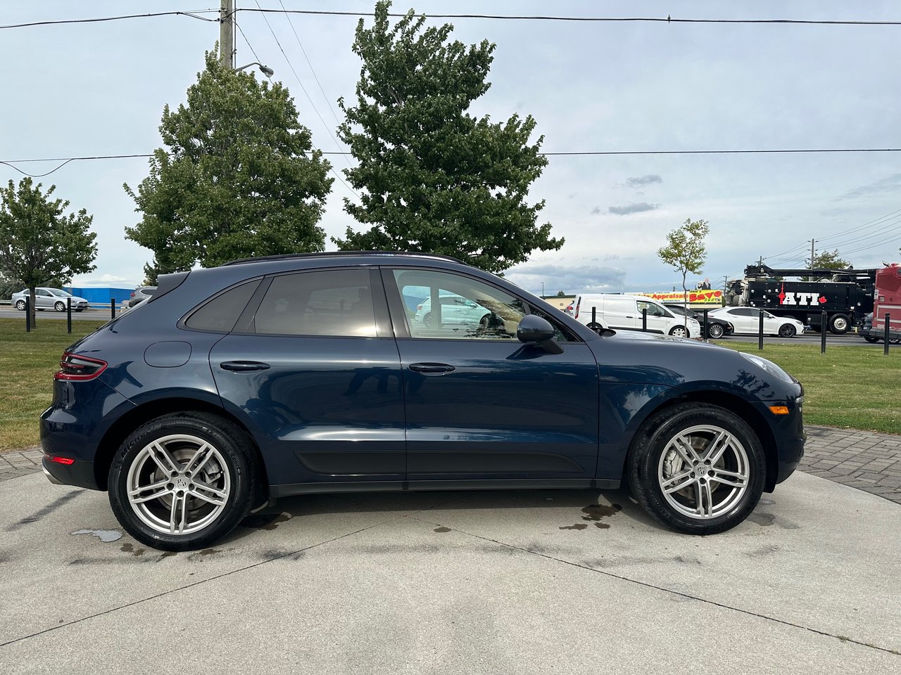 Used 2016  Porsche S image 10
