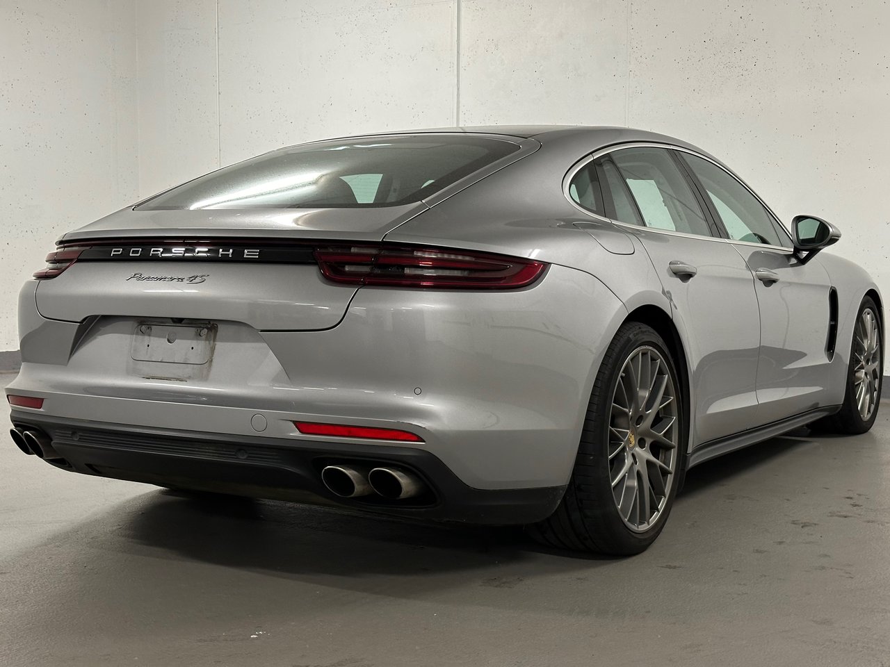 2018 Porsche Panamera 4S, Vancouver, Cash